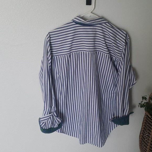 Womens button down - Picture 5 of 5